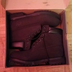 Black timberlands